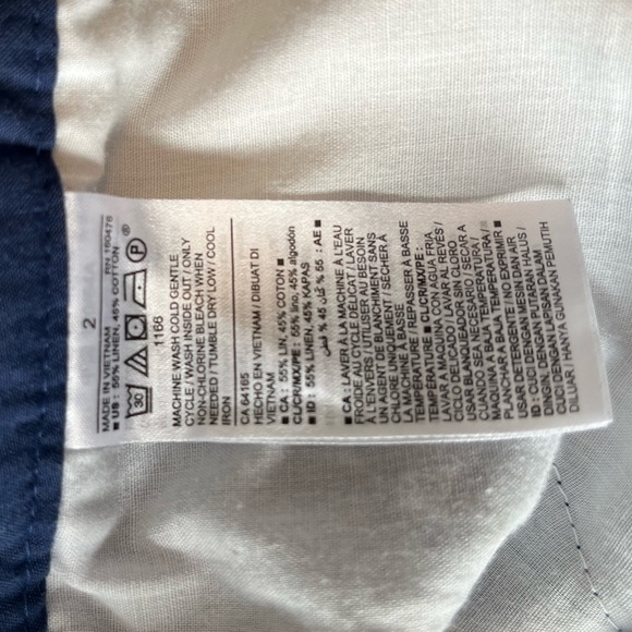 OLD NAVY EVERYDAY SHORT - Picture 4 of 4